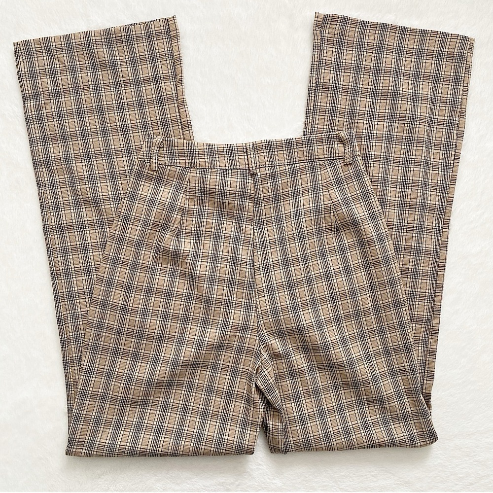 3/30$🤍 SHEIN | Tan plaid wide leg high waisted pants - Picture 3 of 7